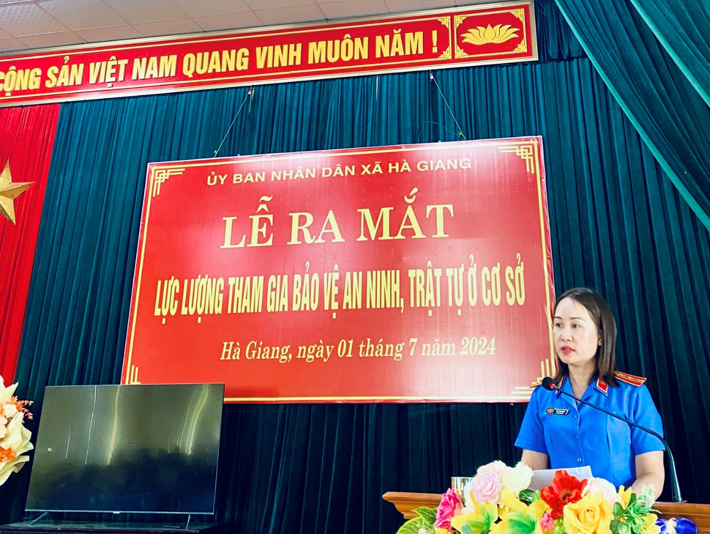 Đ/c Lê Thị Huệ, Viện trưởng VKSND huyện Hà Trung phát biểu  chỉ đạo tại buổi Lễ