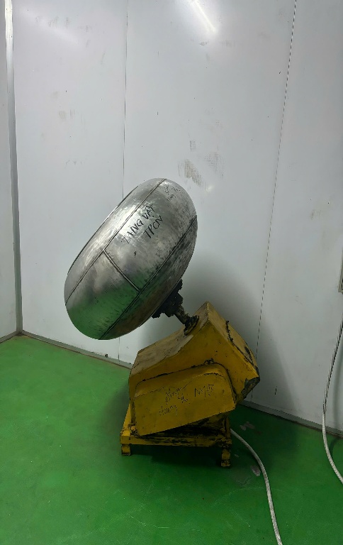 Ảnh: Các thực phẩm giả và dụng cụ để đối tượng sản xuất do lực lượng chức năng thu giữ