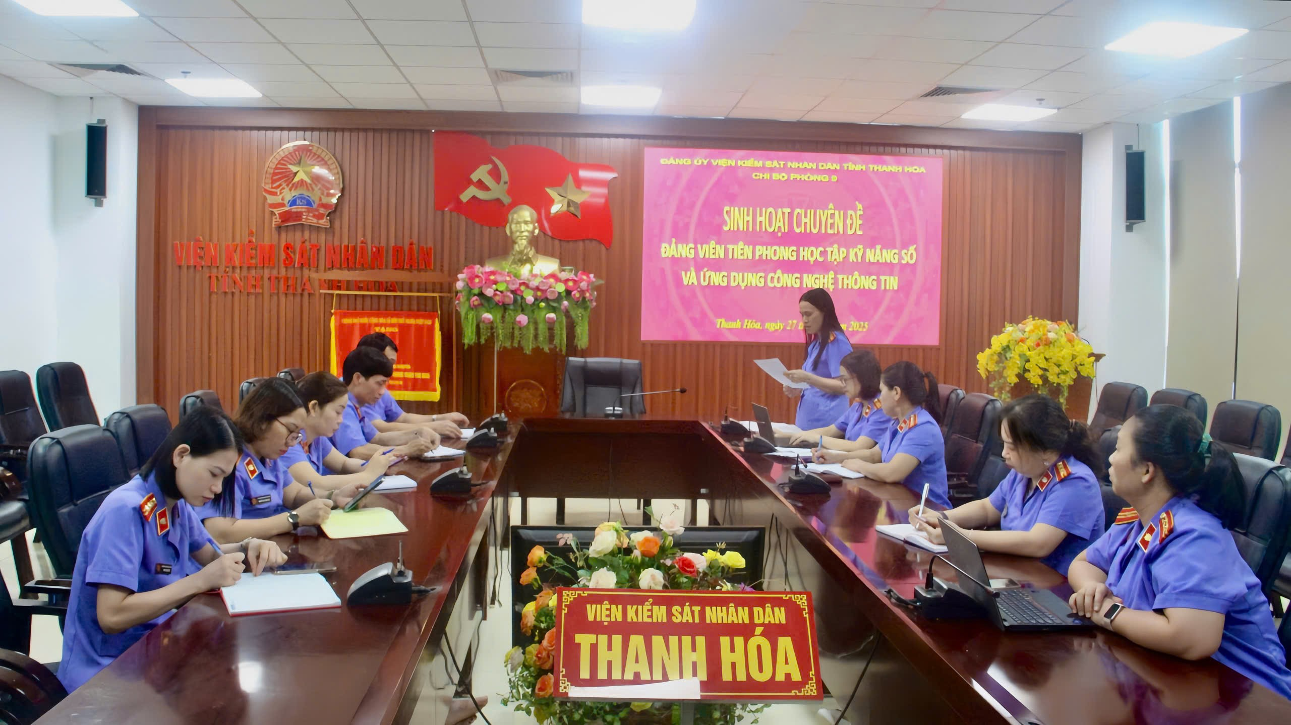 Hình ảnh các chi bộ tại buổi sinh hoạt chuyên đề