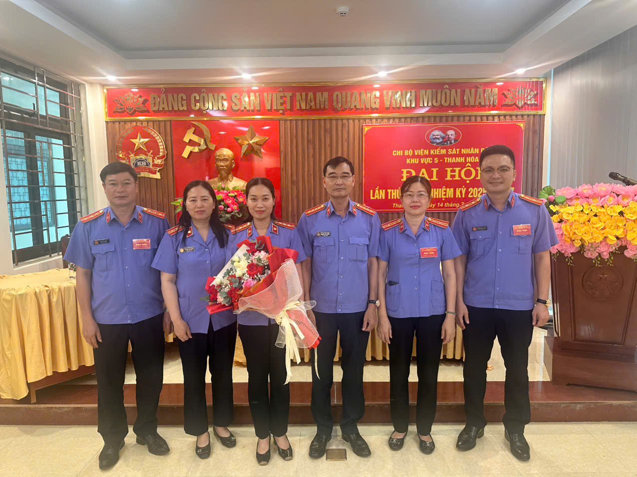Chi ủy Chi bộ VKSND khu vực 5 - Thanh Hóa ra mắt Đại hội