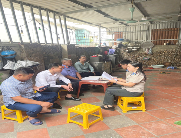 Hình ảnh tại buổi cưỡng chế