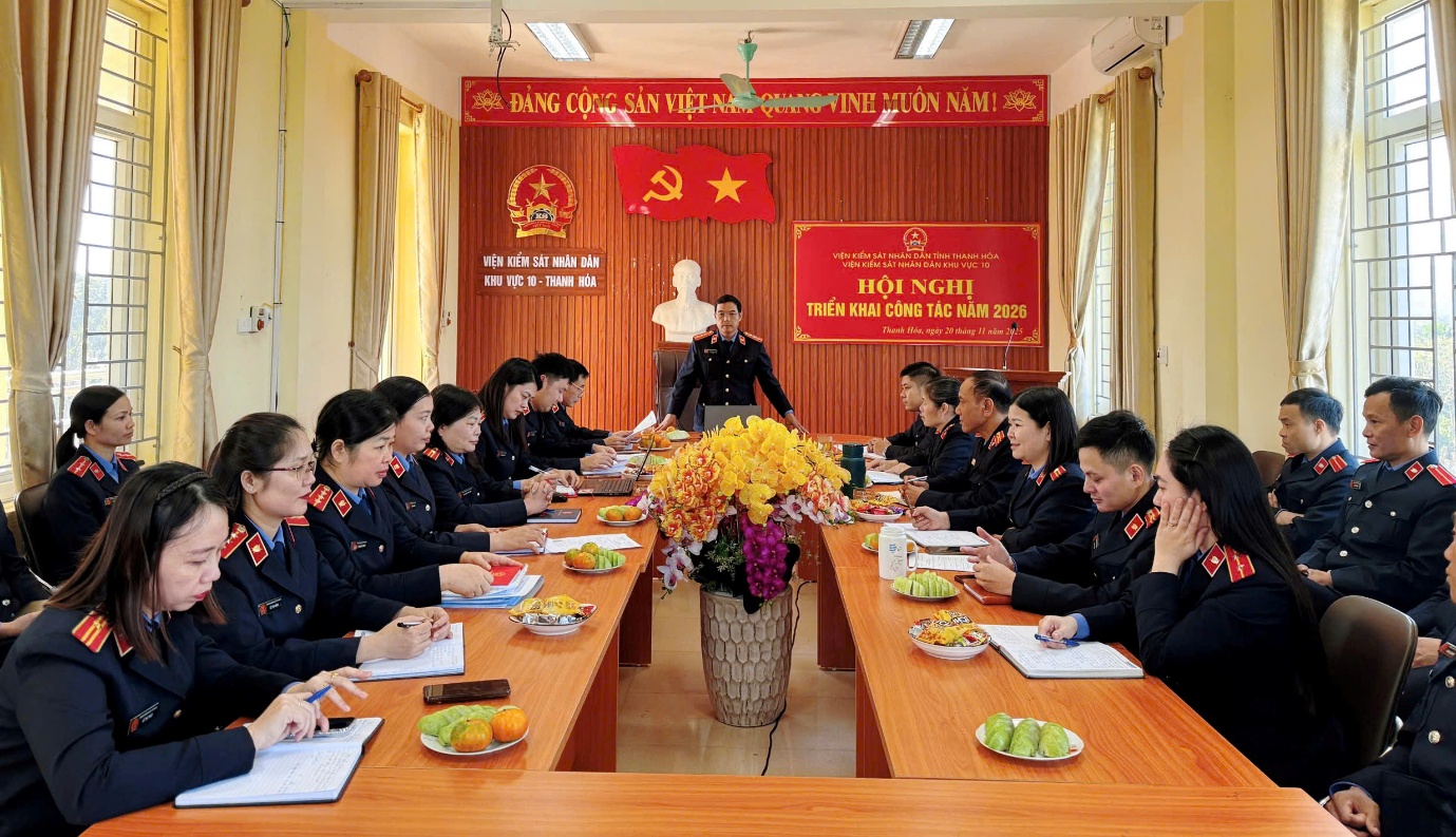 Ảnh: Toàn cảnh Hội nghị triển khai công tác năm 2026 của VKSND khu vực 10 - Thanh Hóa