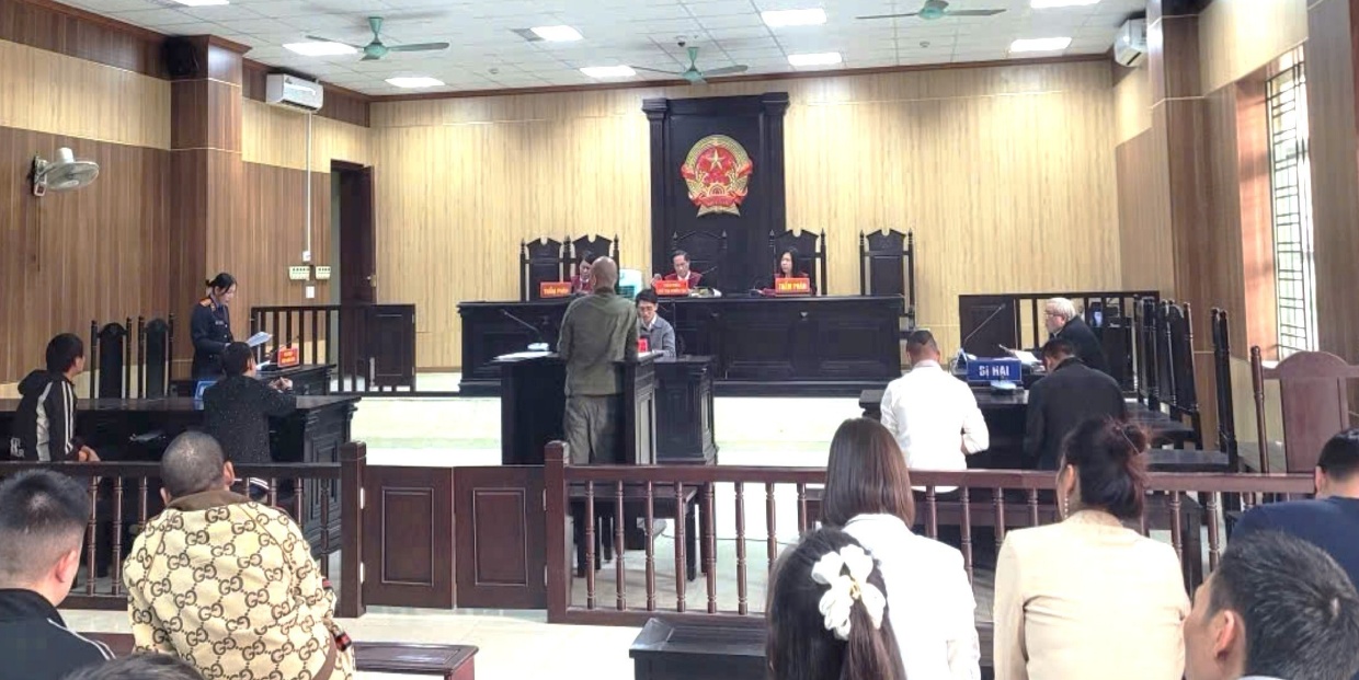 Toàn cảnh phiên tòa xét xử phúc thẩm vụ án Lê Văn Thái