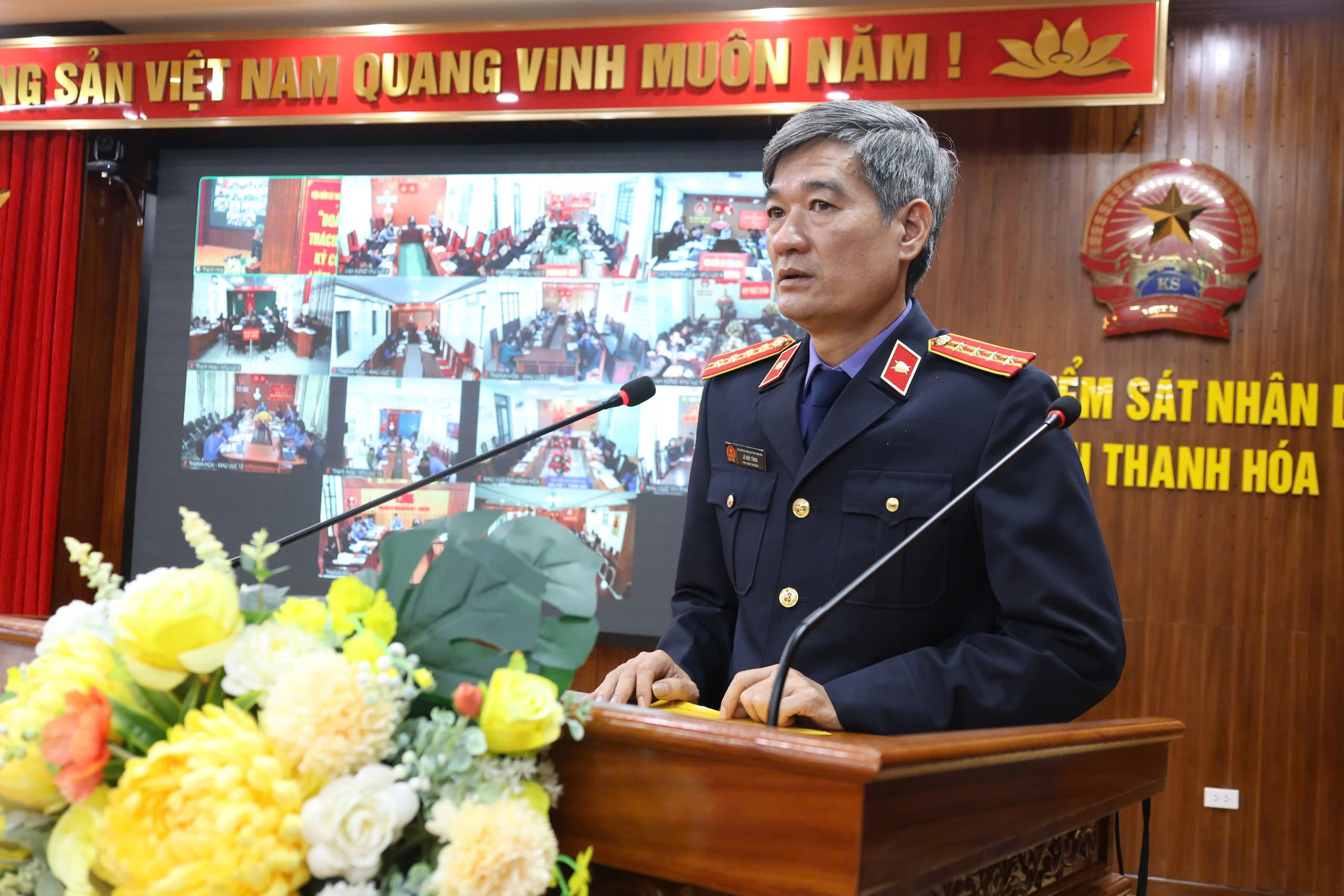 Ảnh: Đ/c Lê Đức Tùng, Phó Viện trưởng VKSND tỉnh  phát biểu kết luận Hội nghị