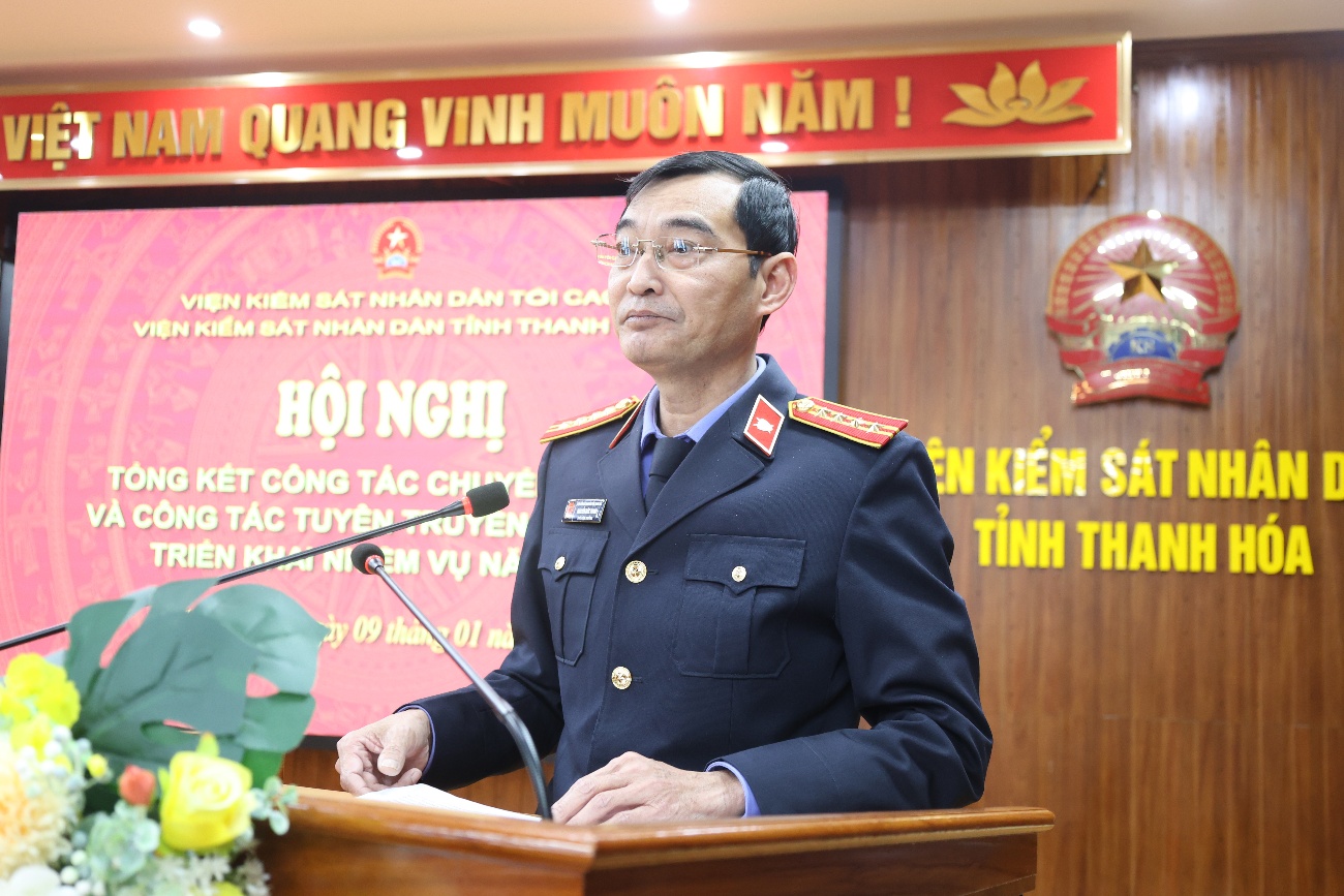 Ảnh: Đồng chí Nguyễn Đức Thanh, Phó Viện trưởng VKSND tỉnh chủ trì phần thảo luận tại Hội nghị