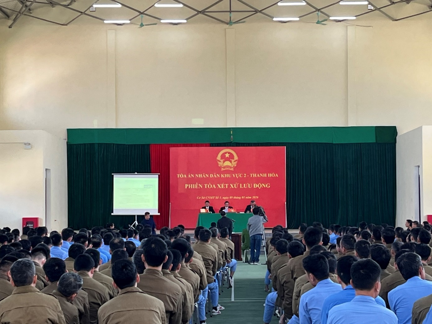 Ảnh: Toàn cảnh phiên tòa xét xử lưu động tại Cơ sở cai nghiện ma túy số 1 Thanh Hóa