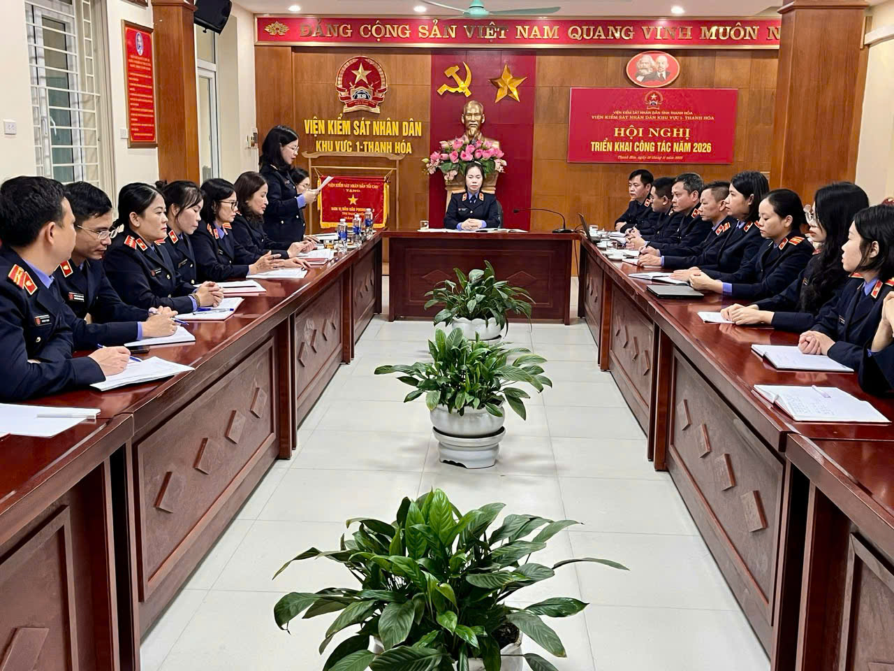 Ảnh: VKSND khu vực 1 - Thanh Hoá giao ban công tác hàng tuần