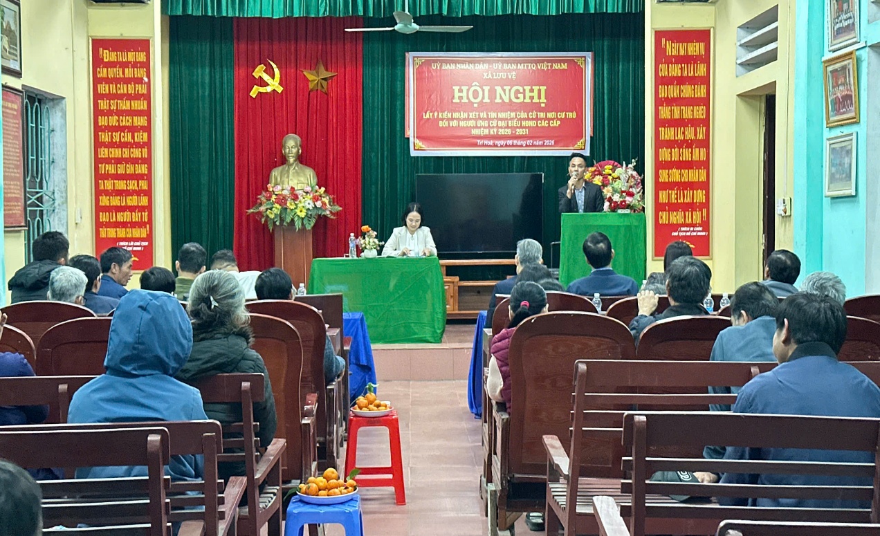 Toàn cảnh Hội nghị lấy ý kiến và tín nhiệm của cử tri tại xã Lưu Vệ