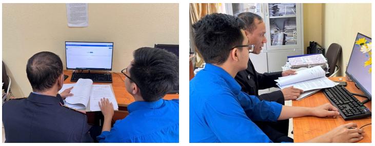 Ảnh: Đoàn viên hỗ trợ Kiểm sát viên trong việc nhập án vào phần mềm QLAHS 