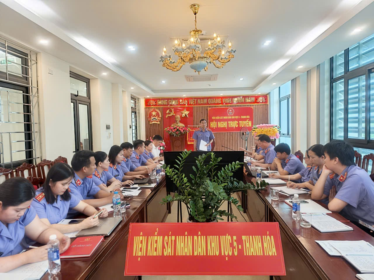 Đ/c Nguyễn Đức Thanh - Ủy viên BTV Đảng ủy, PVT VKSND tỉnh Thanh Hóa phát biểu chỉ đạo