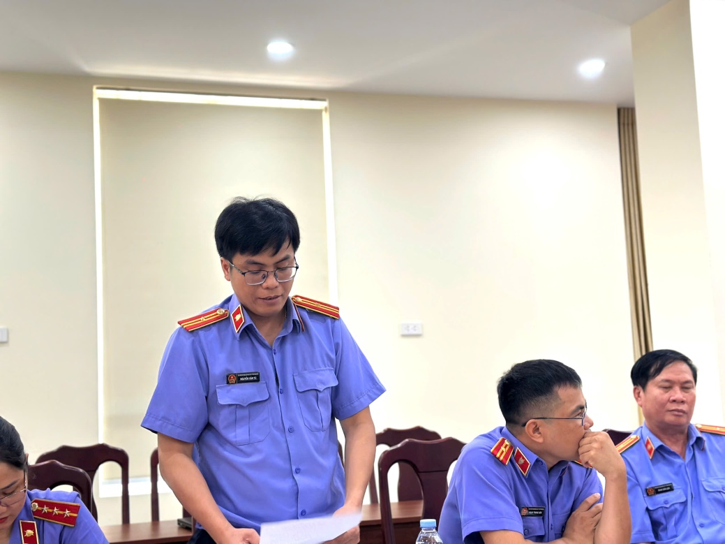 Một số ý kiến tham luận tại buổi sinh hoạt chi bộ