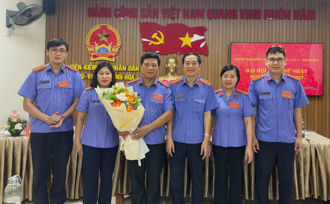 Chi ủy Chi bộ VKSND khu vực 4 - Thanh Hóa ra mắt Đại hội