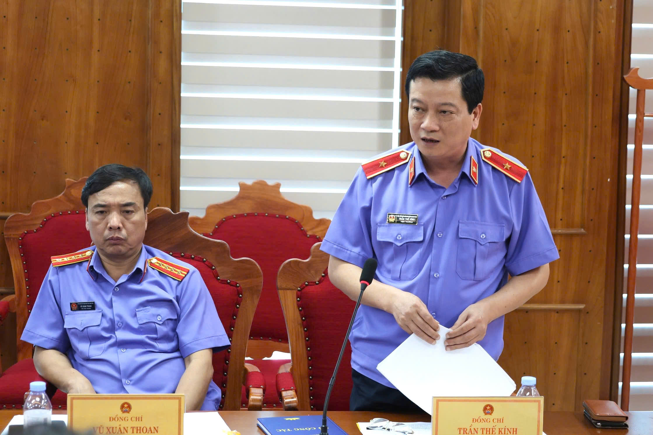 Đồng chí Trần Thế Kính, Bí thư Đảng ủy, Viện trưởng VKSND tỉnh Thanh Hóa phát biểu tại buổi công bố dự thảo Báo cáo kết quả kiểm tra